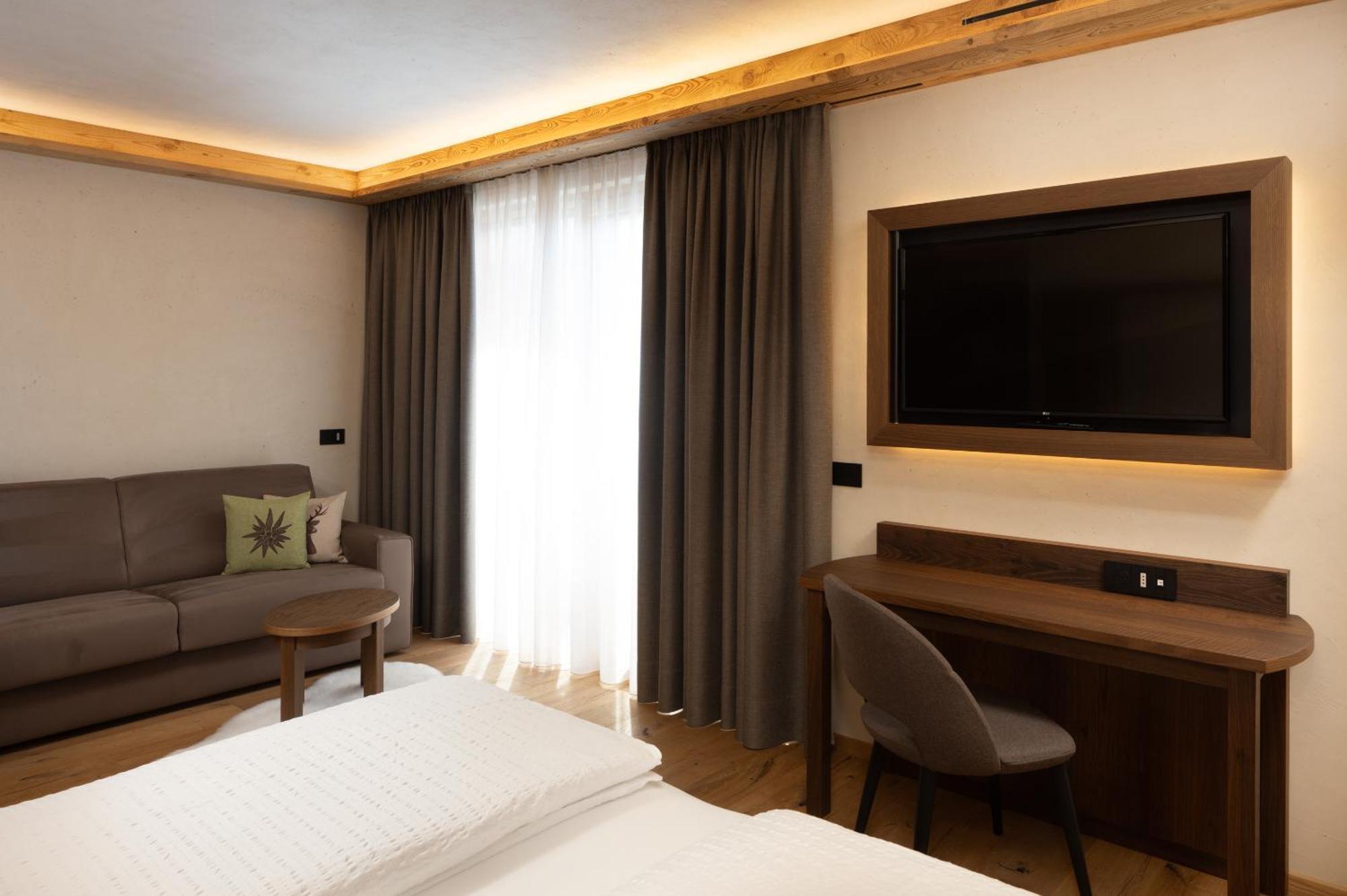 Camino Rustic Chic Hotel Livigno Kamer foto