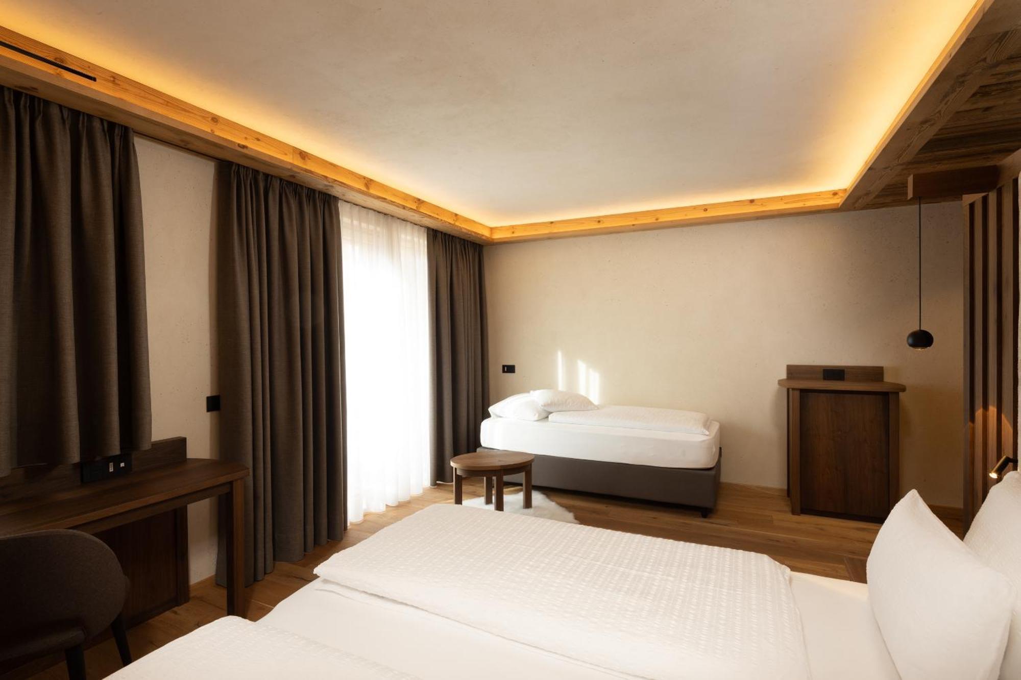 Camino Rustic Chic Hotel Livigno Kamer foto